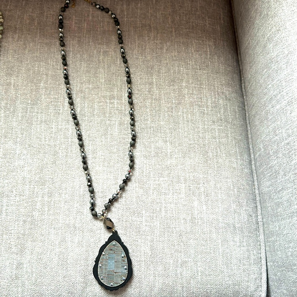 Beaded necklace